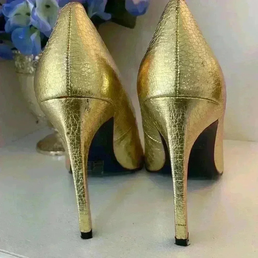 TopShop Gold Foil 4.5” Pumps Great Condition - Picture 4 of 8